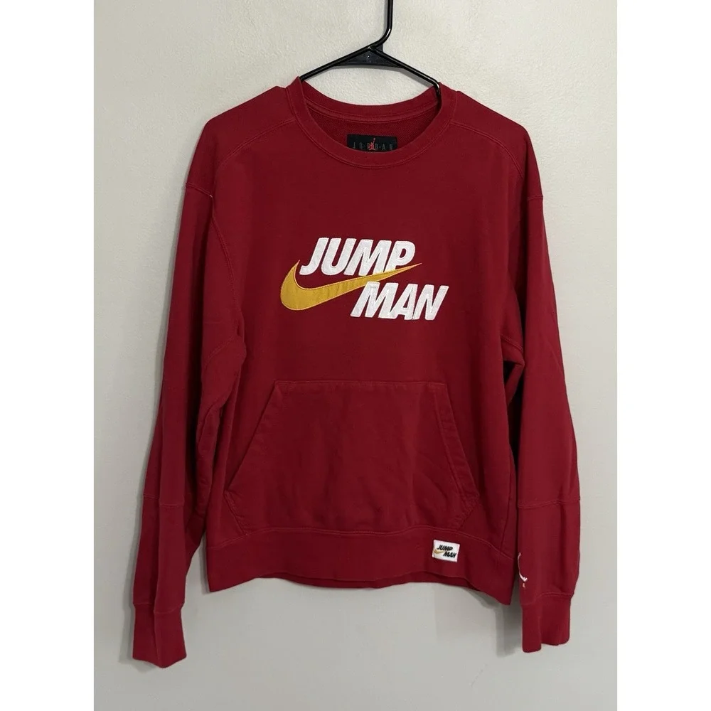 Nike Air Jordan Men's Small Red Jump Man Crew Neck Sweatshirt DA7194-677